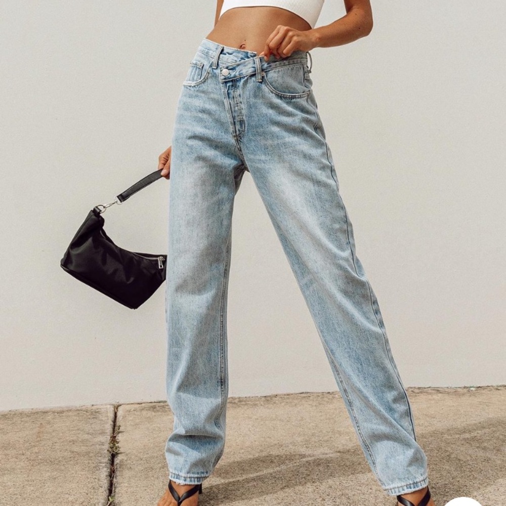 Princess Polly Holly Asymmetric Straight Jeans